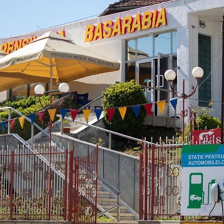 Pensiunea Basarabia Motel Онещи Екстериор снимка